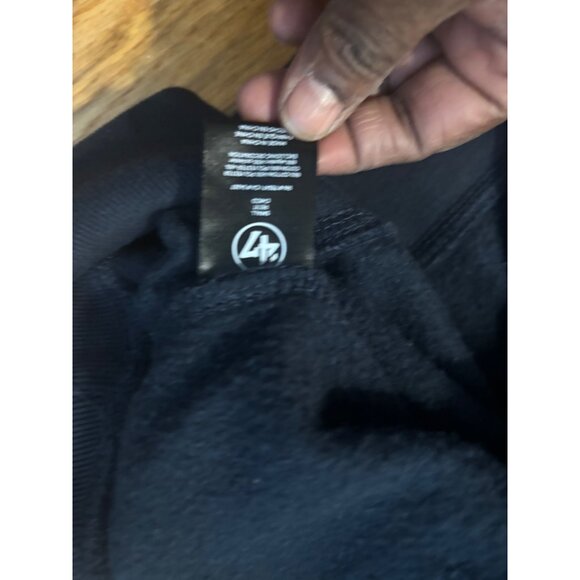 Celebrate the 50th anniversary of the New York Islanders with this small size me - Picture 9 of 11